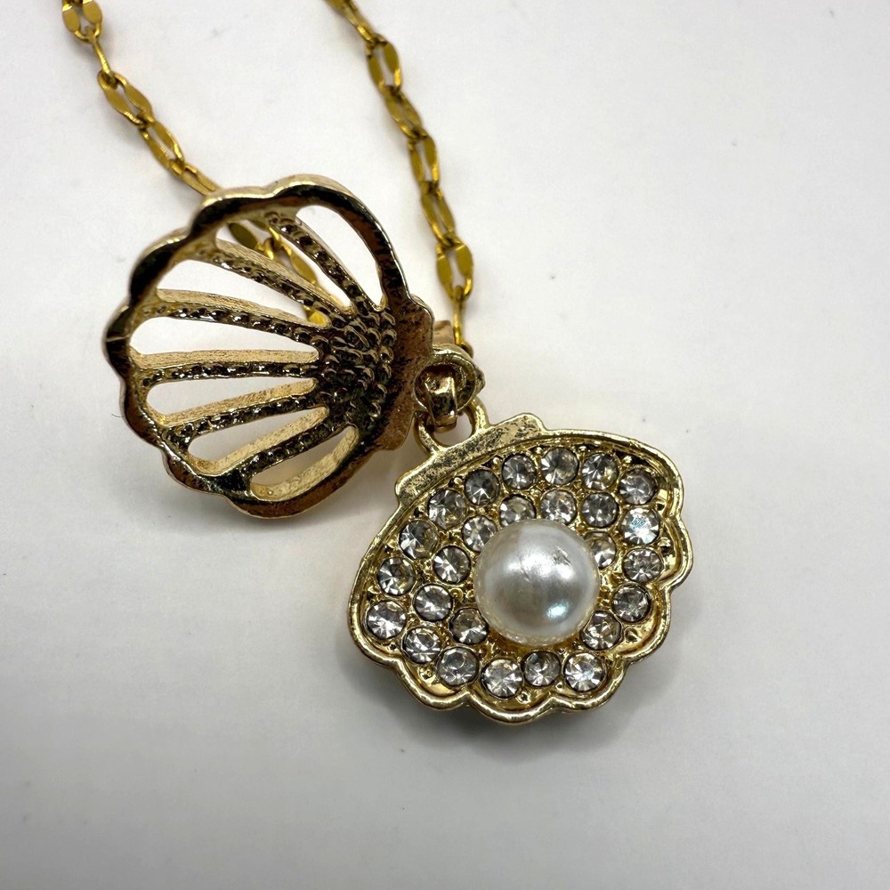 Faux Pearl Rhinestone Shell Pendant Necklace